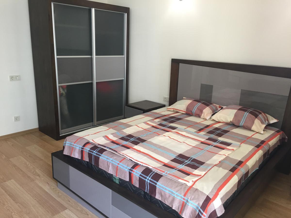 Ferienwohnung Orbi Plaza David Apt. Batumi Exterior foto