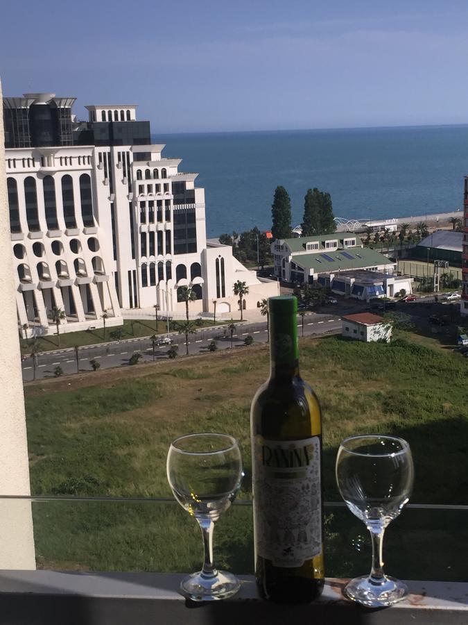 Ferienwohnung Orbi Plaza David Apt. Batumi Exterior foto